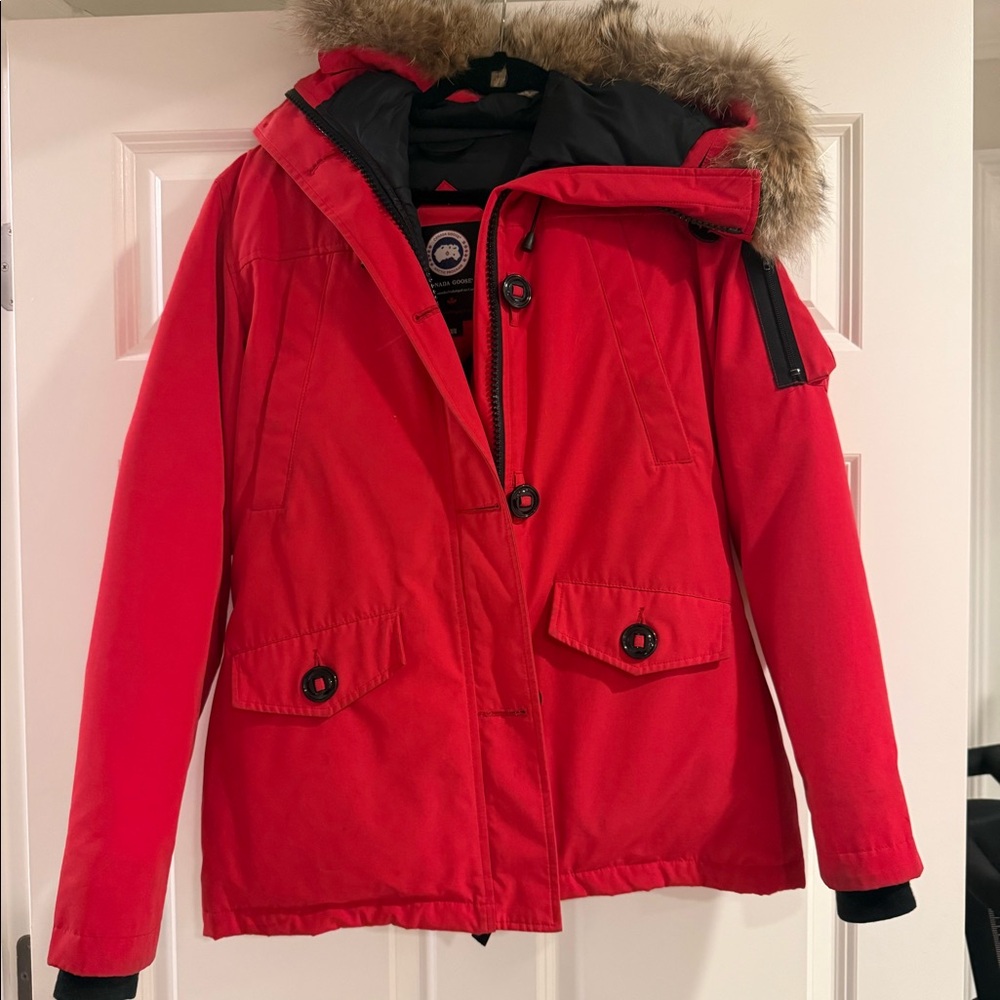 Canada Goose Montebello Parka - Picture 4 of 14